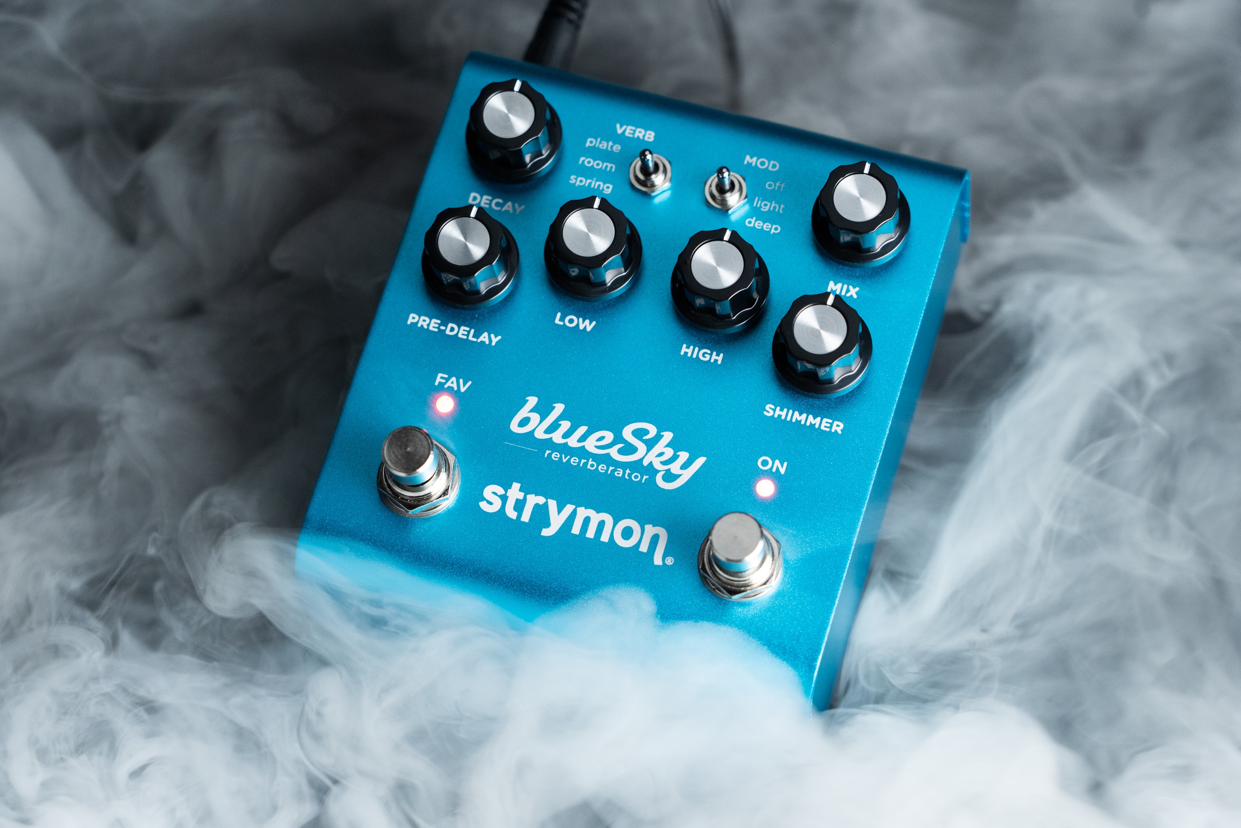 公式の Strymon 名機リバーブ | blueSky エフェクター - gastrolife.net